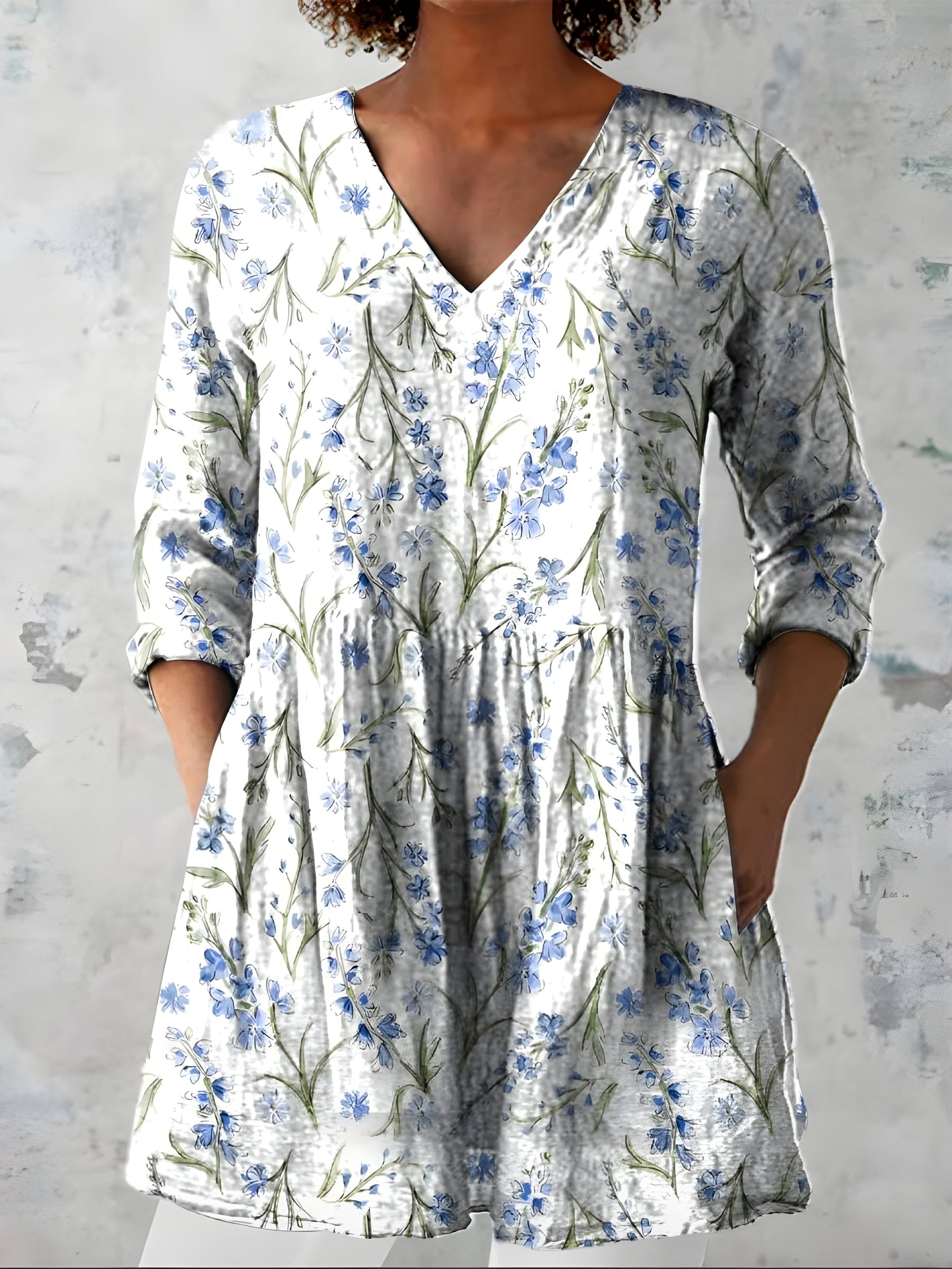 Lenora™ | Long Blouse with V-Neck