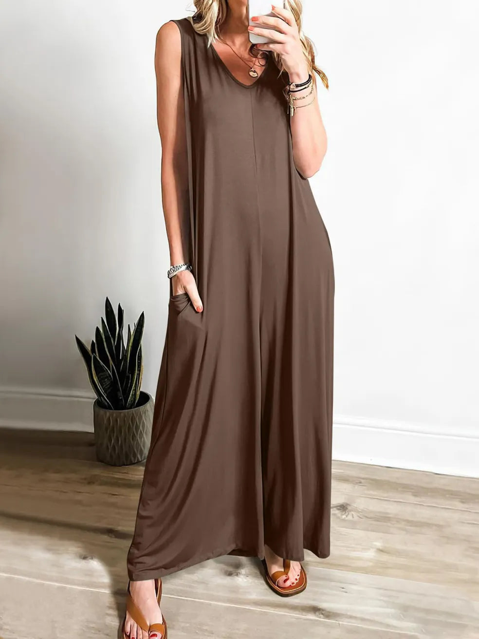 Nella™ | Comfy V-Neck Jumpsuit