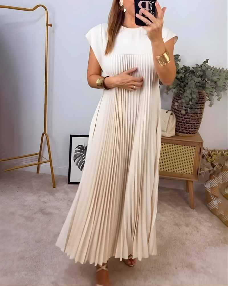 Callista™ | Elegant Pleated Dress
