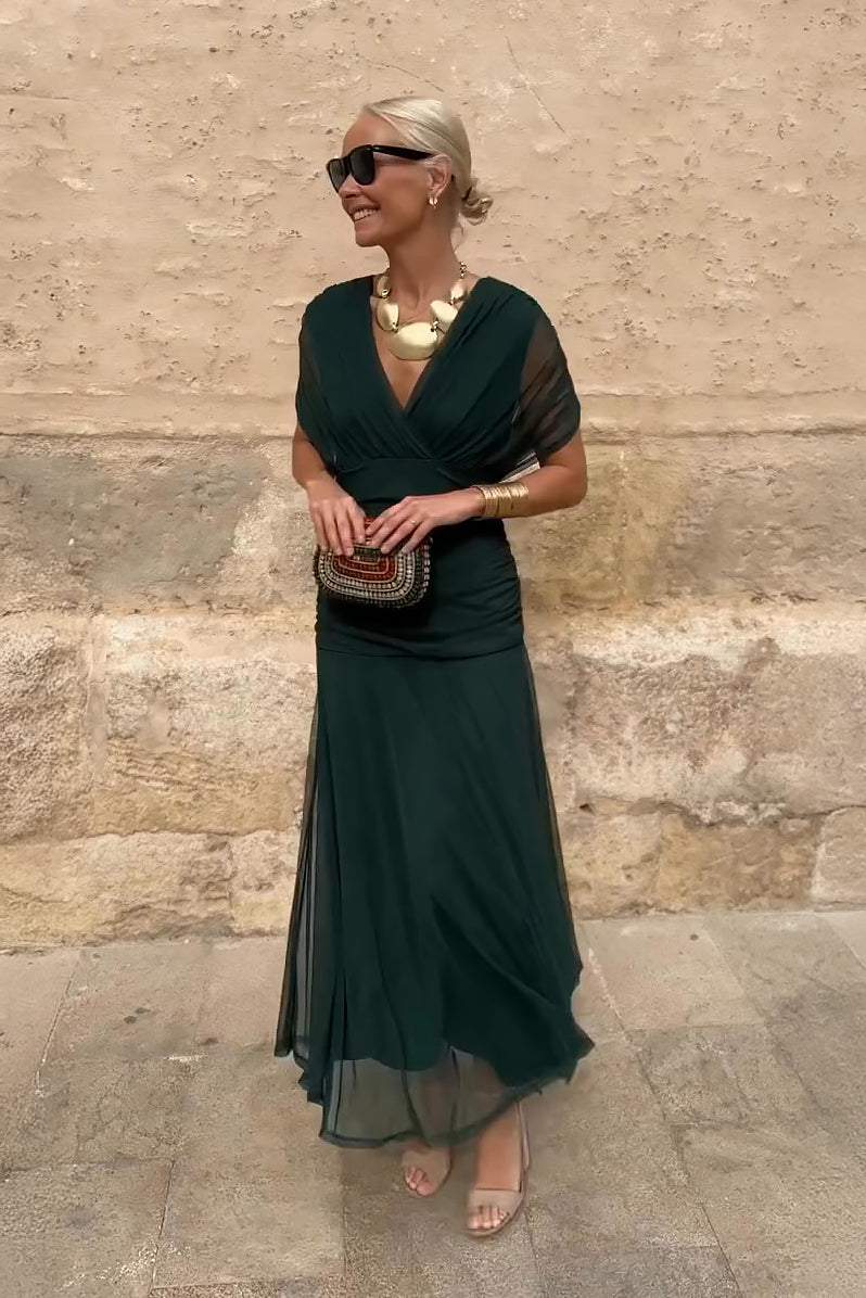 Emelia™ | Elegant V-Neck Maxi Dress