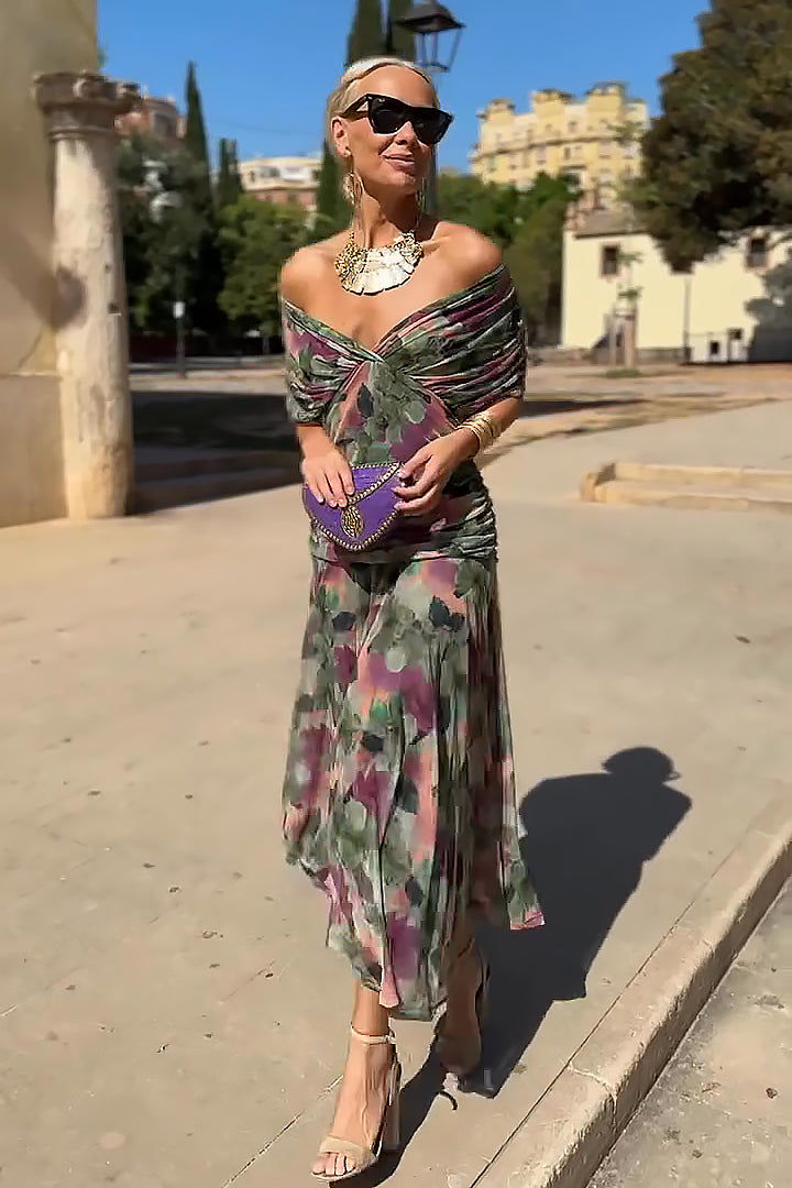Emelia™ | Elegant V-Neck Maxi Dress