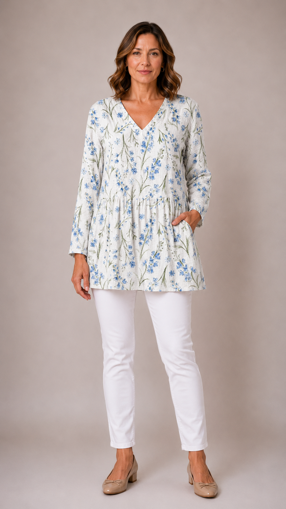 Lenora™ | Long Blouse with V-Neck