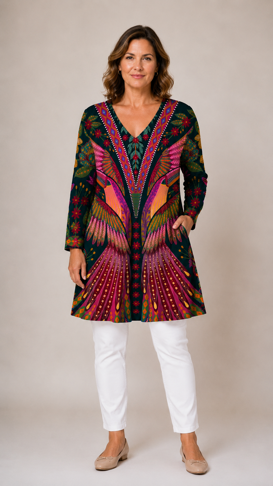 Jayla™ | Long Blouse with V-Neck