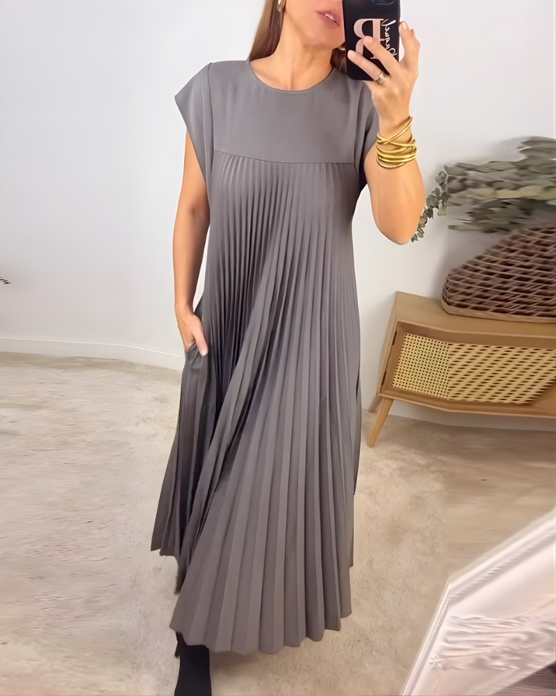 Callista™ | Elegant Pleated Dress