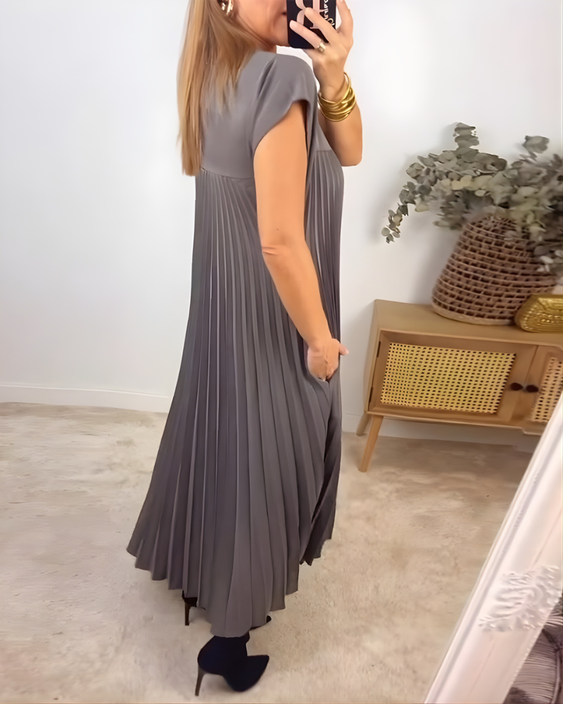 Callista™ | Elegant Pleated Dress
