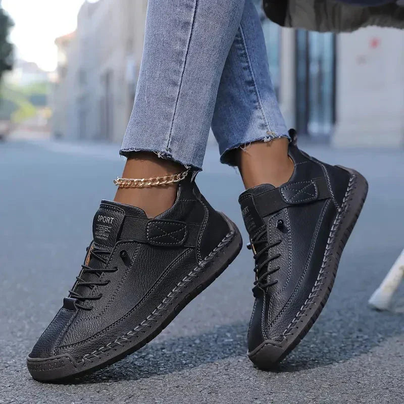 Clover™ | Comfortable Orthopedic Sneakers