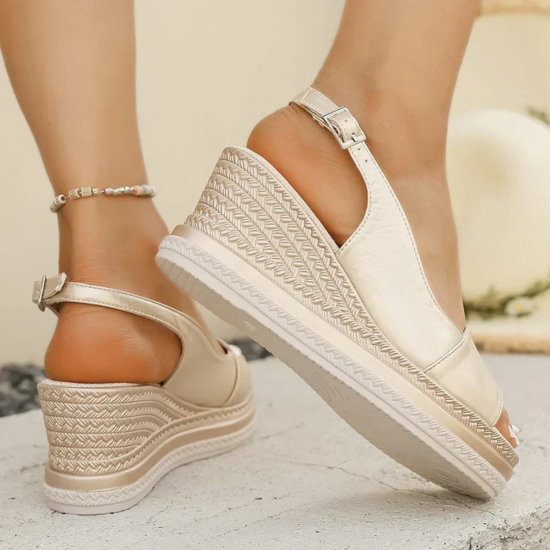 Nia™ | Orthopaedic Sandals