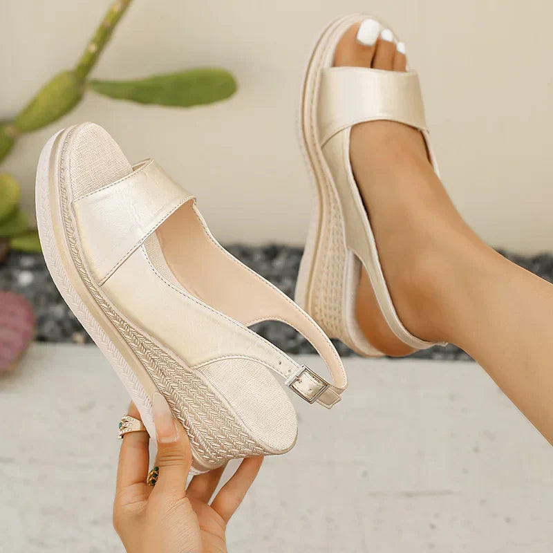 Nia™ | Orthopaedic Sandals