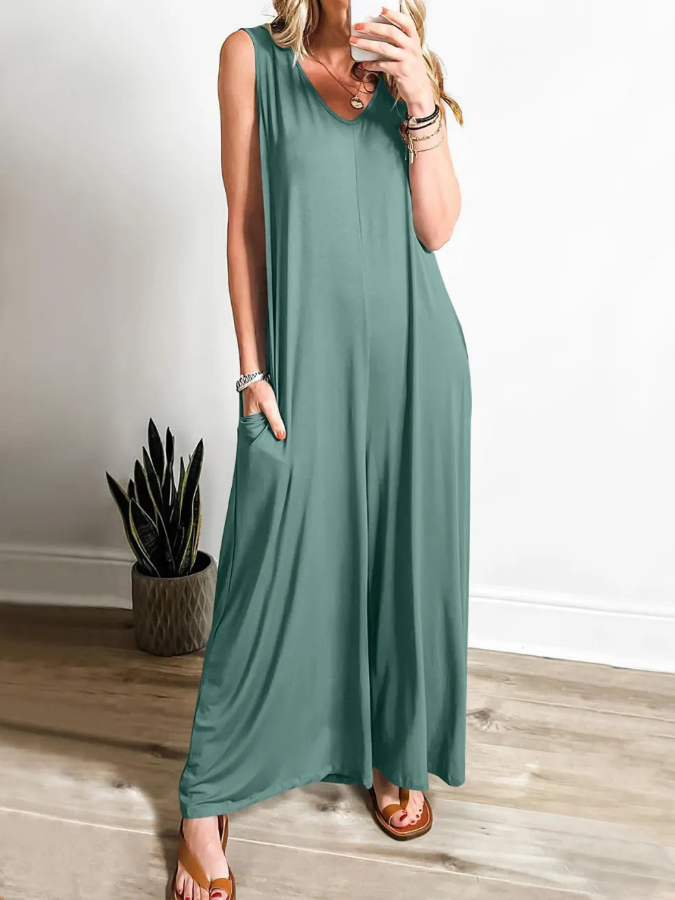 Nella™ | Comfy V-Neck Jumpsuit